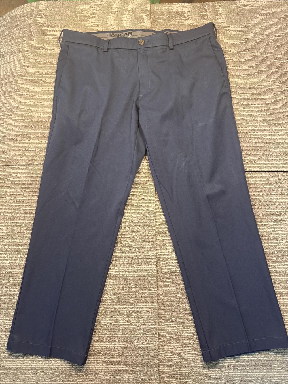 Haggar In Motion Dress Pants Mens 40x29 Blue Flat Front Straight Leg Casual